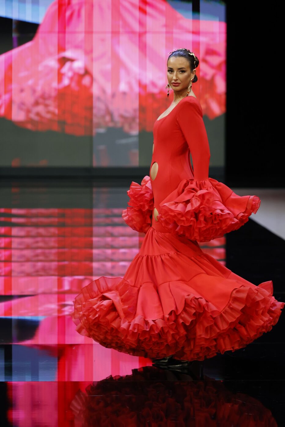 Traje de flamenca rojo de licra con manga larga